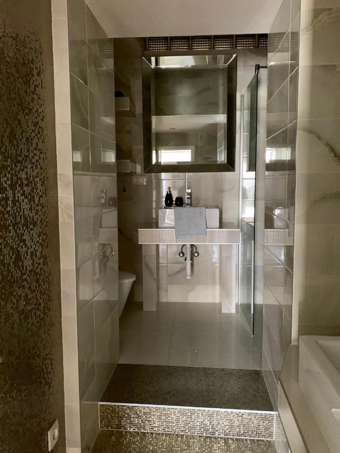 Deluxe Suites Mandic Omis Exterior photo